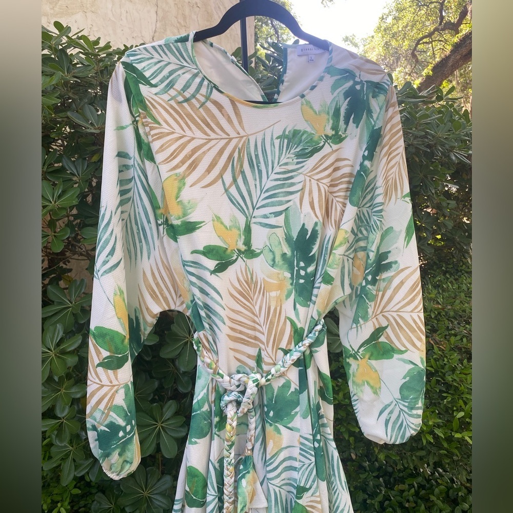 Gianni Bini White Mini Dress with Green & Tan Leaf Print - Picture 6 of 11
